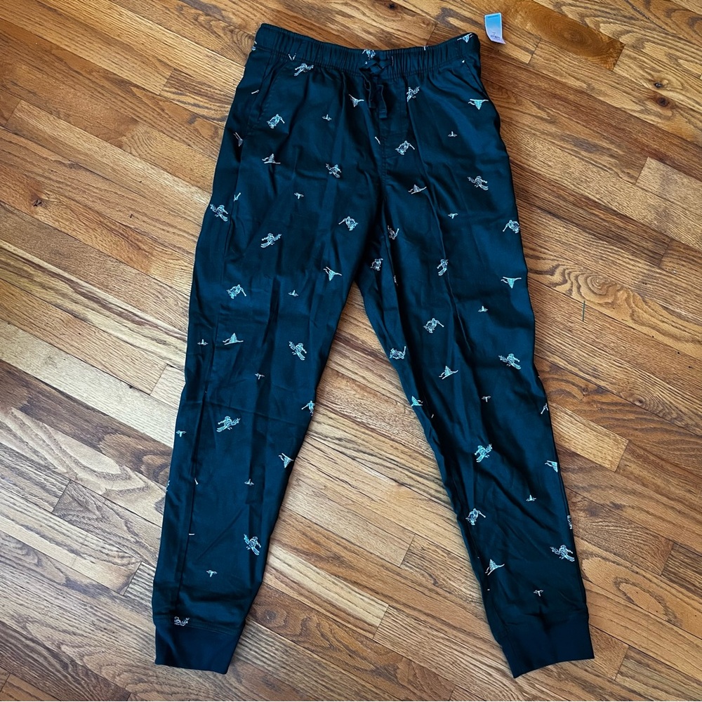 Old Navy Green Flannel Joggers with Skier Print